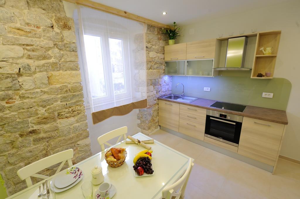 Desiderata Studio Apartment Σπλιτ Δωμάτιο φωτογραφία